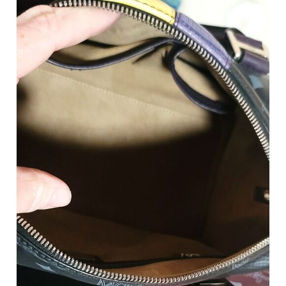 Black MCM Visetos Lion Princess Boston - Picture 15 of 16